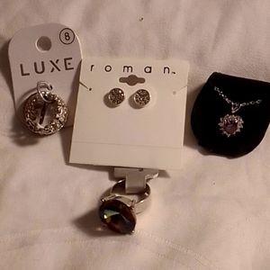 Lot of 4 Fashion Rings Bling Earrings Purple Stone and Rhinestone on silver Tone